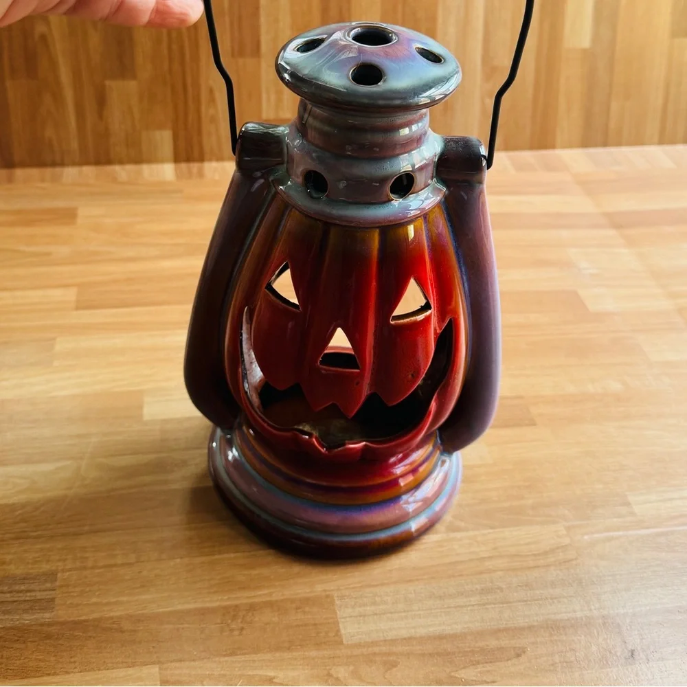 Jack-o'-lantern stoneware lantern Halloween decoration